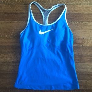 Nike Women’s Dri Fit Tank Top Size M